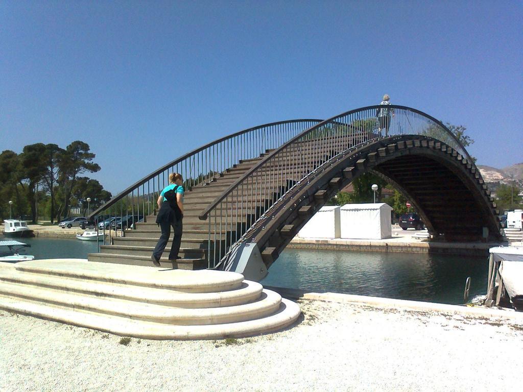 Hostel Marina Trogir Zewnętrze zdjęcie