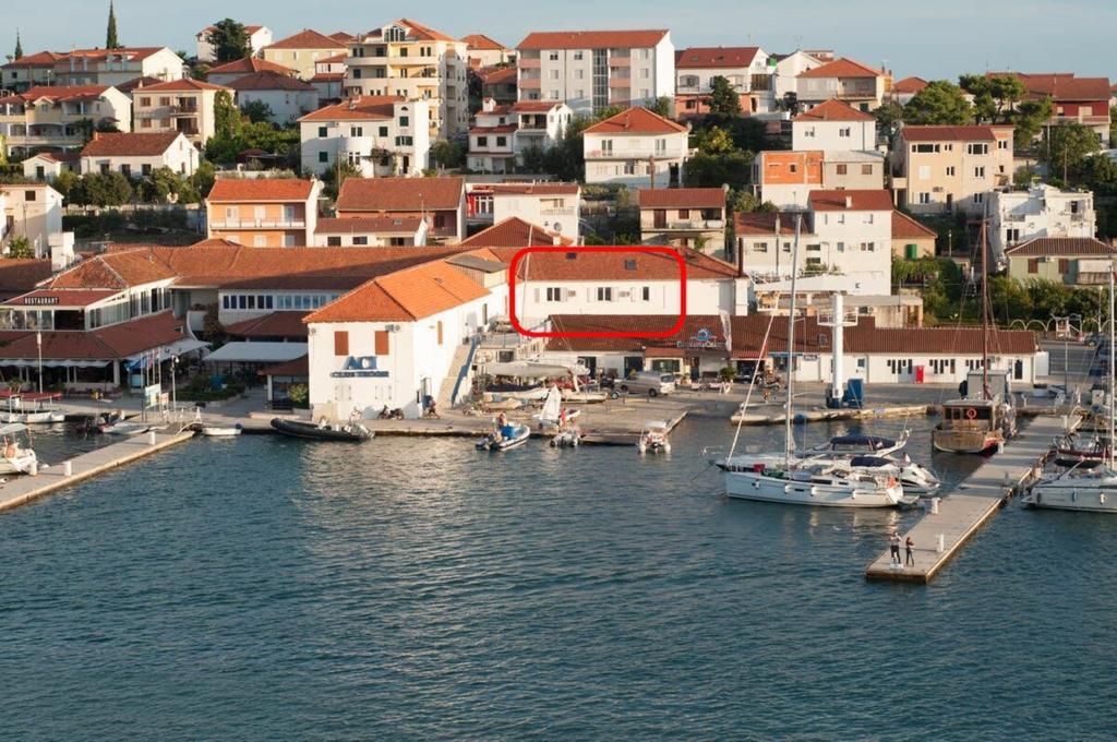 Hostel Marina Trogir Zewnętrze zdjęcie