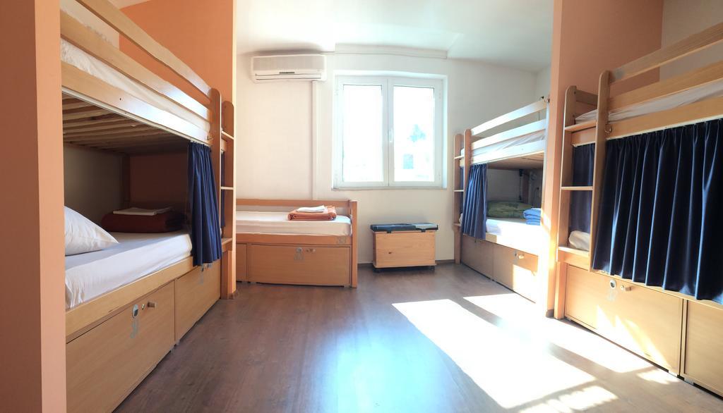 Hostel Marina Trogir Zewnętrze zdjęcie