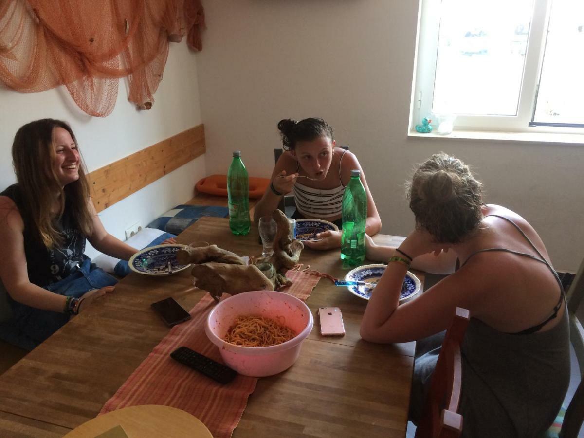 Hostel Marina Trogir Zewnętrze zdjęcie