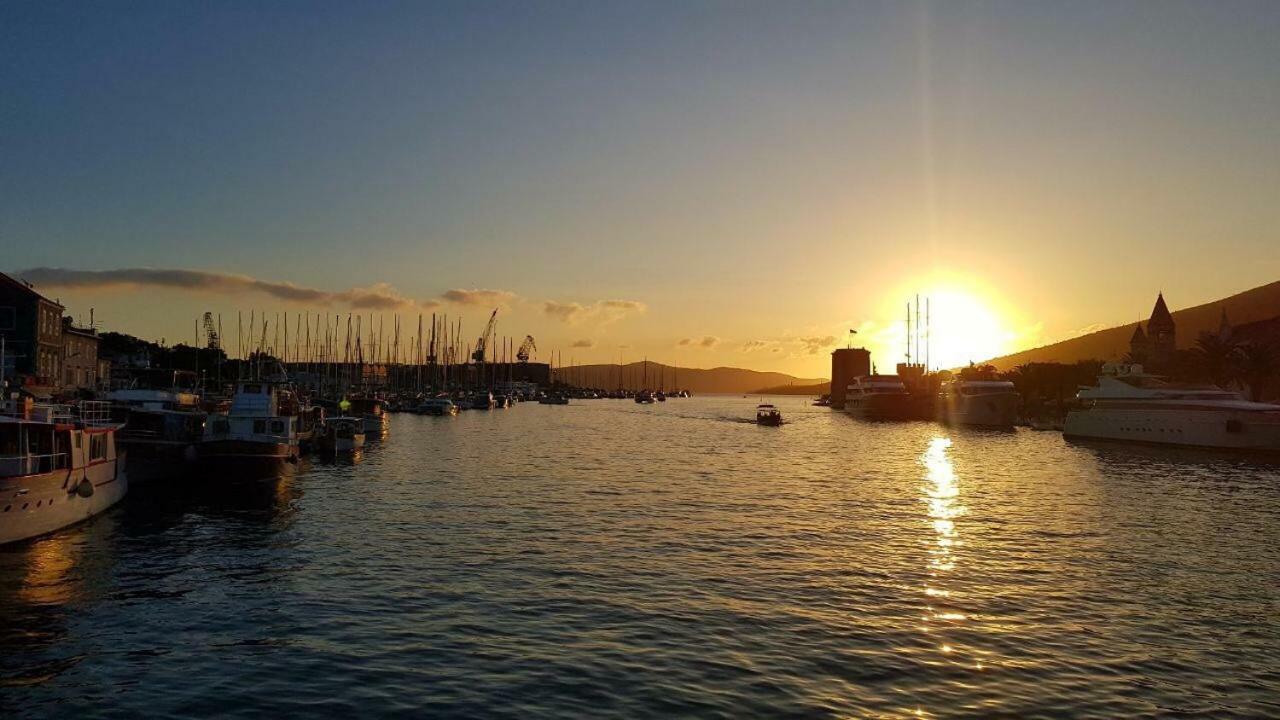 Hostel Marina Trogir Zewnętrze zdjęcie